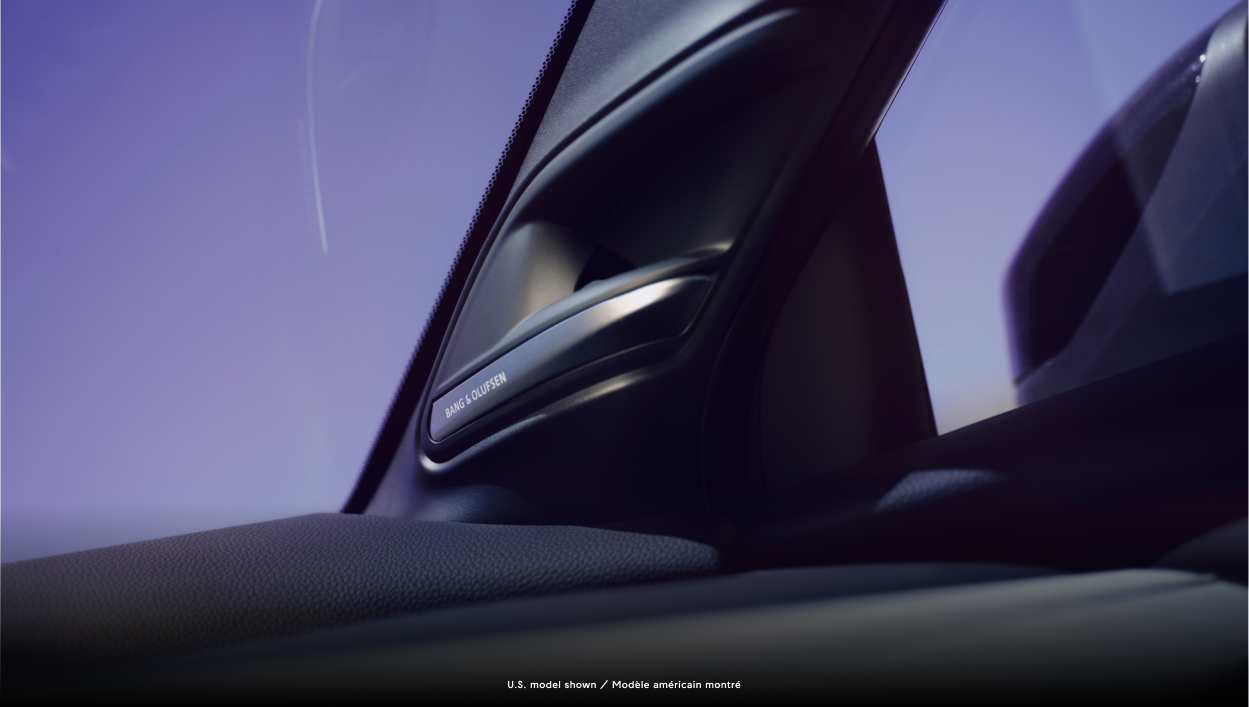 A close-up image of an interior feature is displayed.